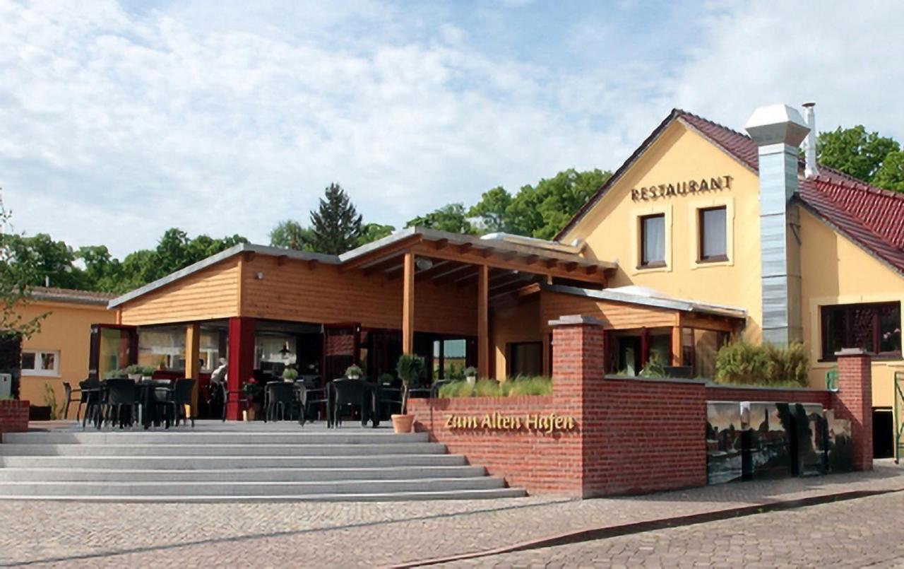 Zum Alten Hafen Rathenow Luaran gambar